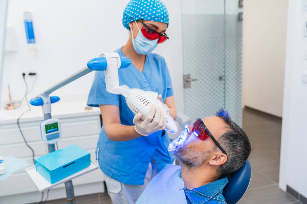 Best Weekend Emergency Dentist in Limestone Creek, FL